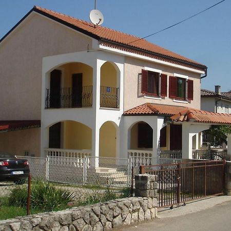 Studio Apartment Branka Малинська Екстер'єр фото