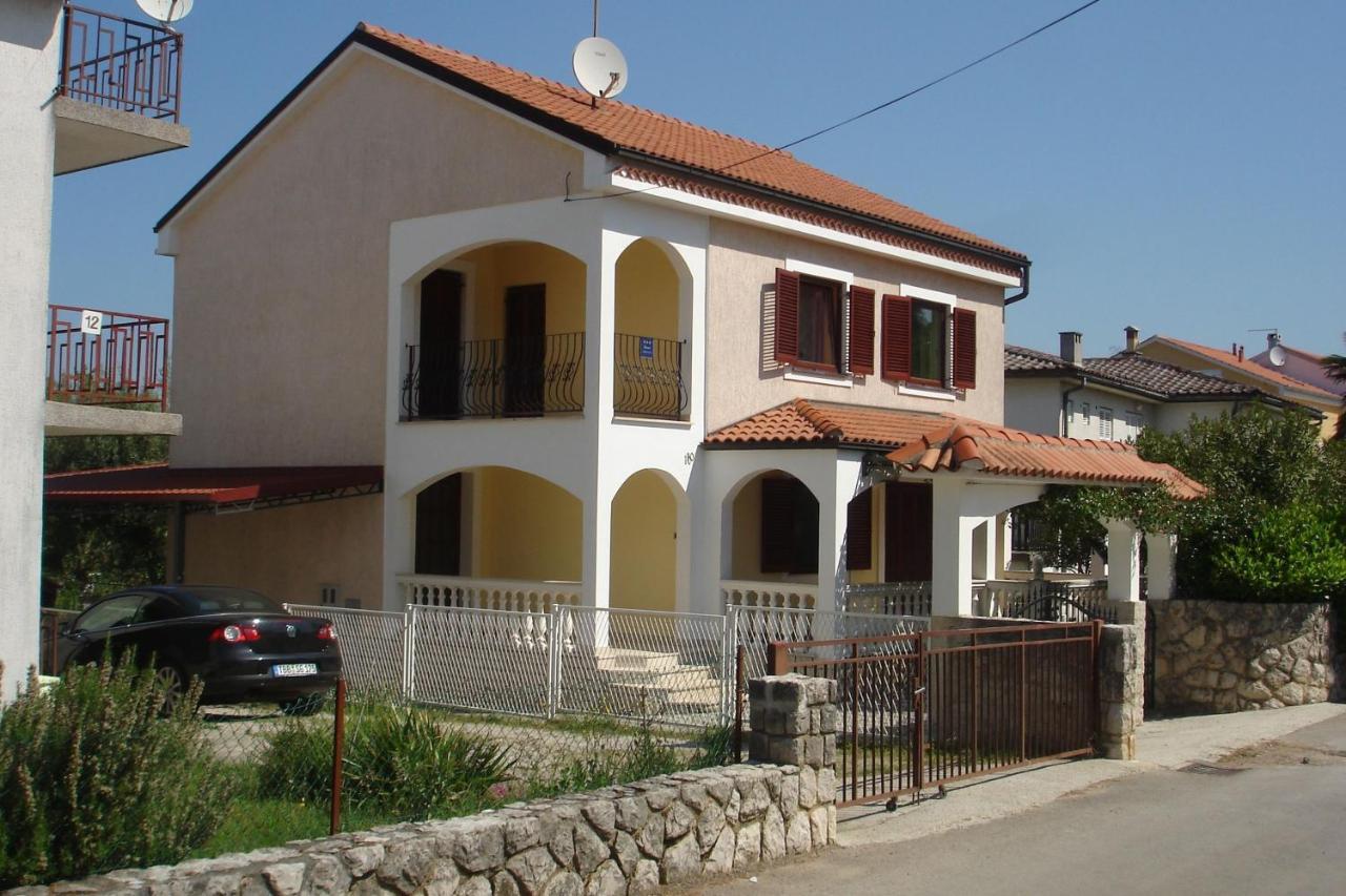 Studio Apartment Branka Малинська Екстер'єр фото